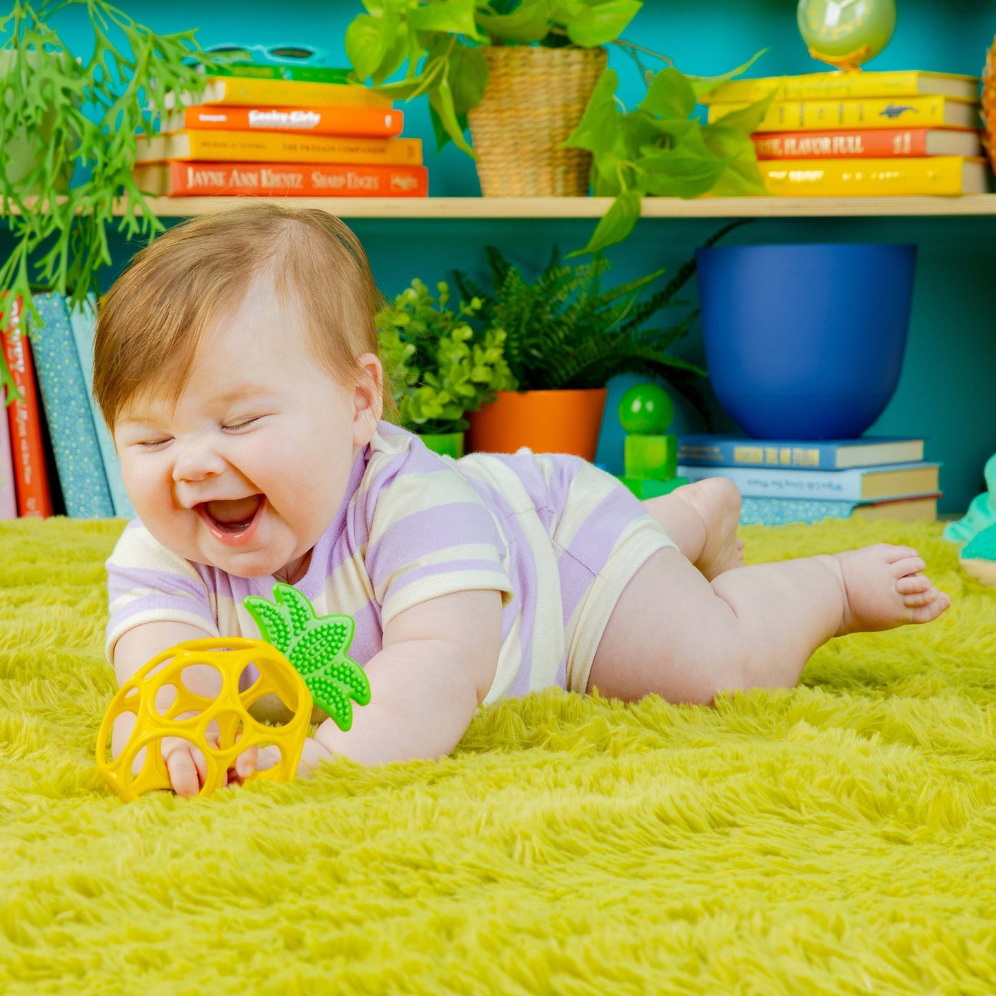 BRIGHT STARTS - Hold My Own Easy-Grasp Teether Toy - Pineapple