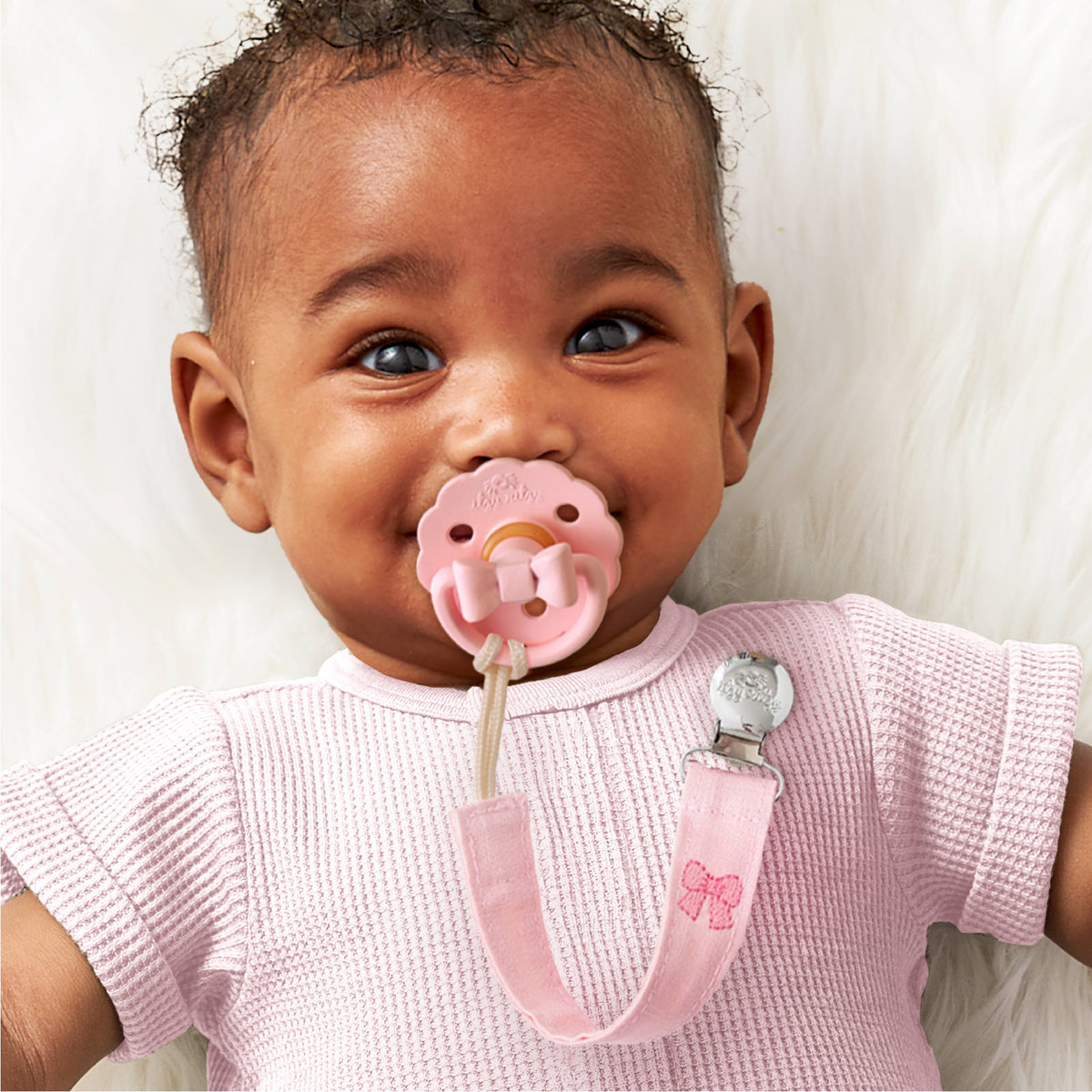 Itzy Ritzy - Itzy Clip, Fabric Pacifier Strap