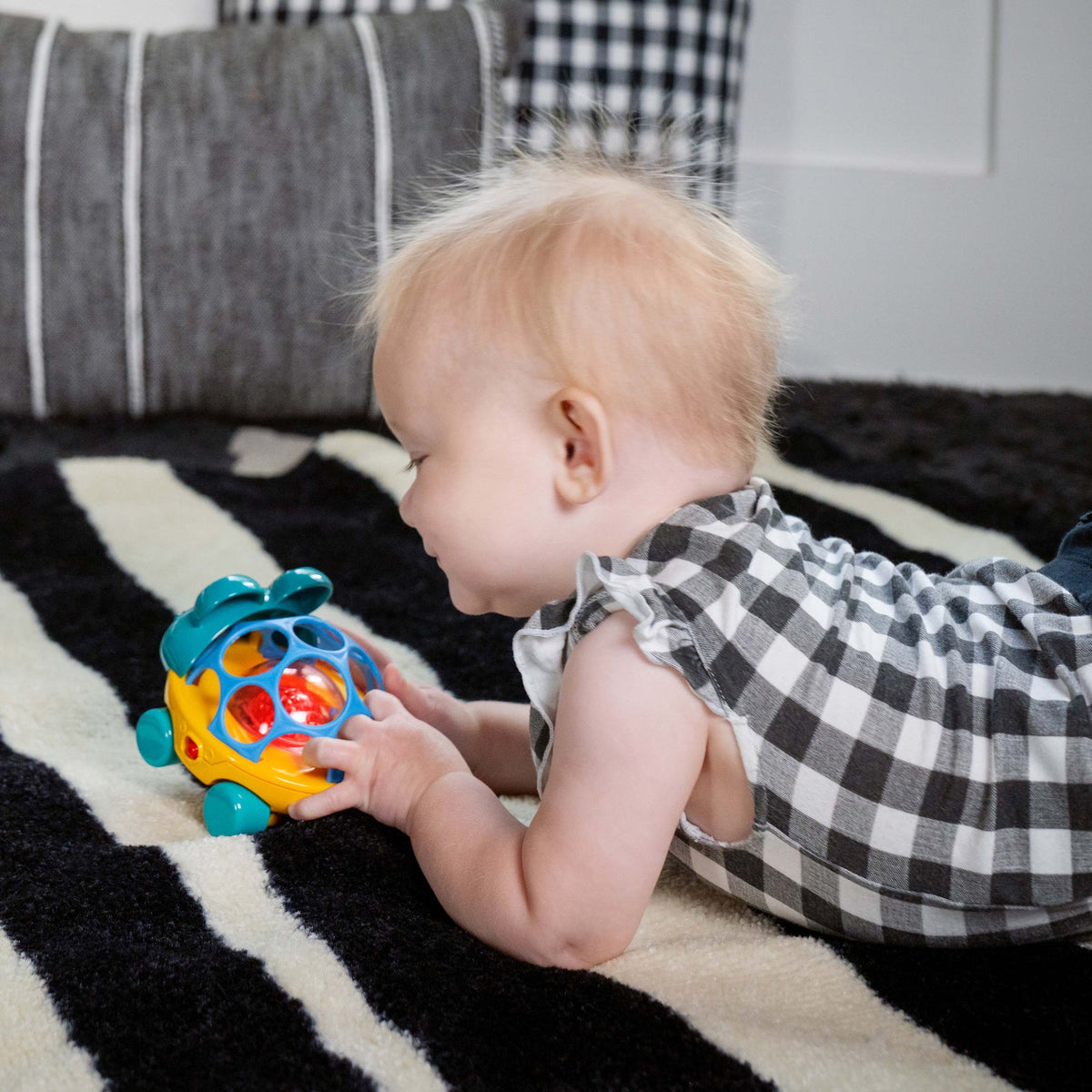Baby Einstein Oball Curious Car & Rattle - Neptune