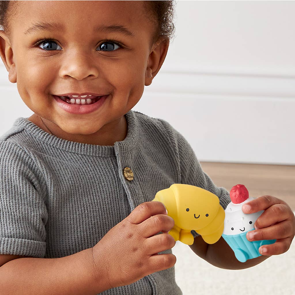 Itzy Ritzy - Spill & Fill Activity Toy