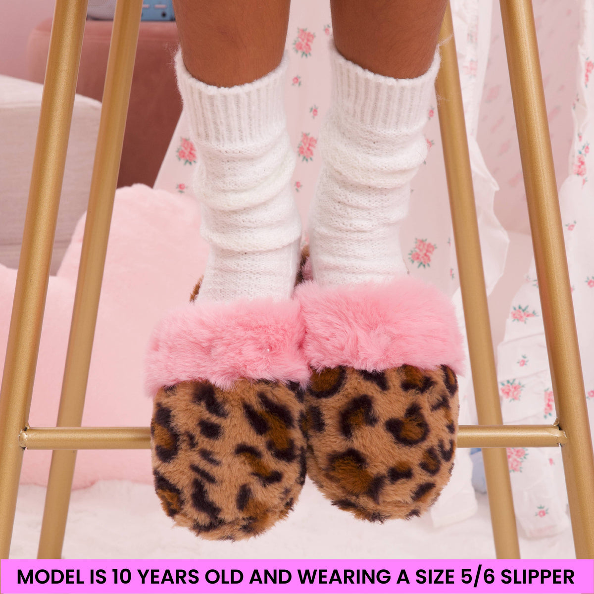 OMG Accessories - Leopard Slippers
