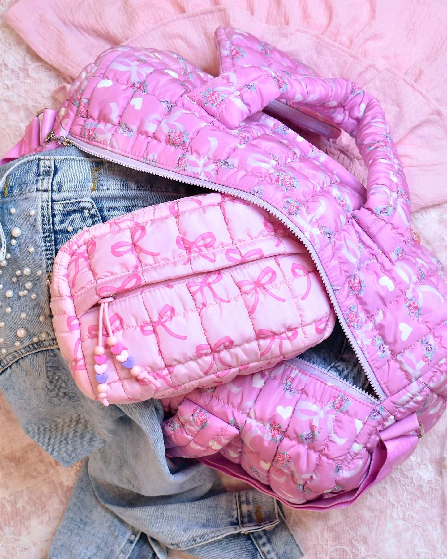 OMG Accessories - Quilted Scrunchies Floral Bow Printed Duffle Bag