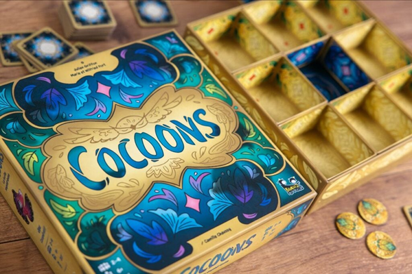 Bankiiiz Editions - Cocoons: Cooperative Sliding-Puzzle Board Game