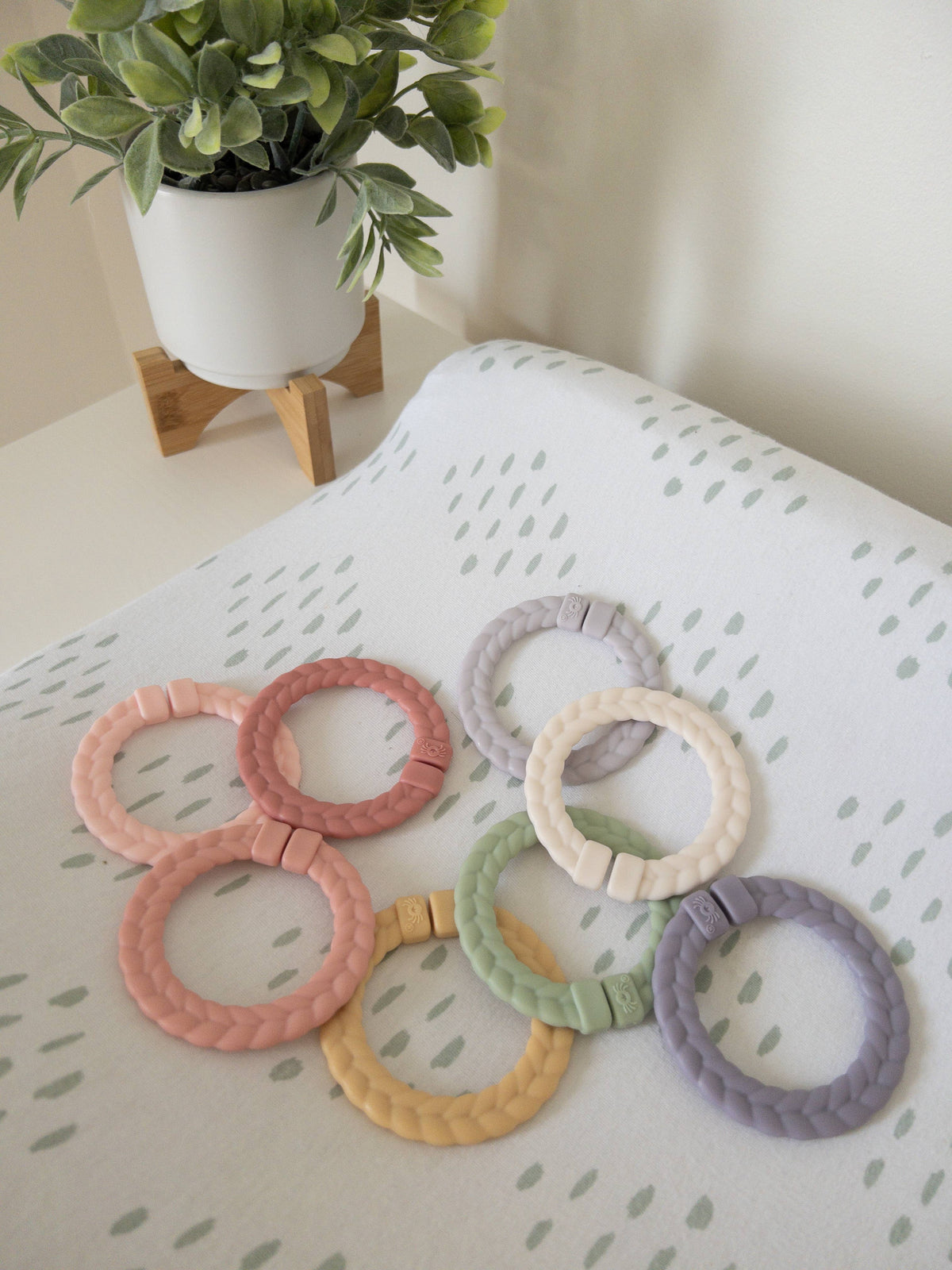 Itzy Ritzy Canada - Bitzy Bespoke Itzy Rings™ Linking Ring Set