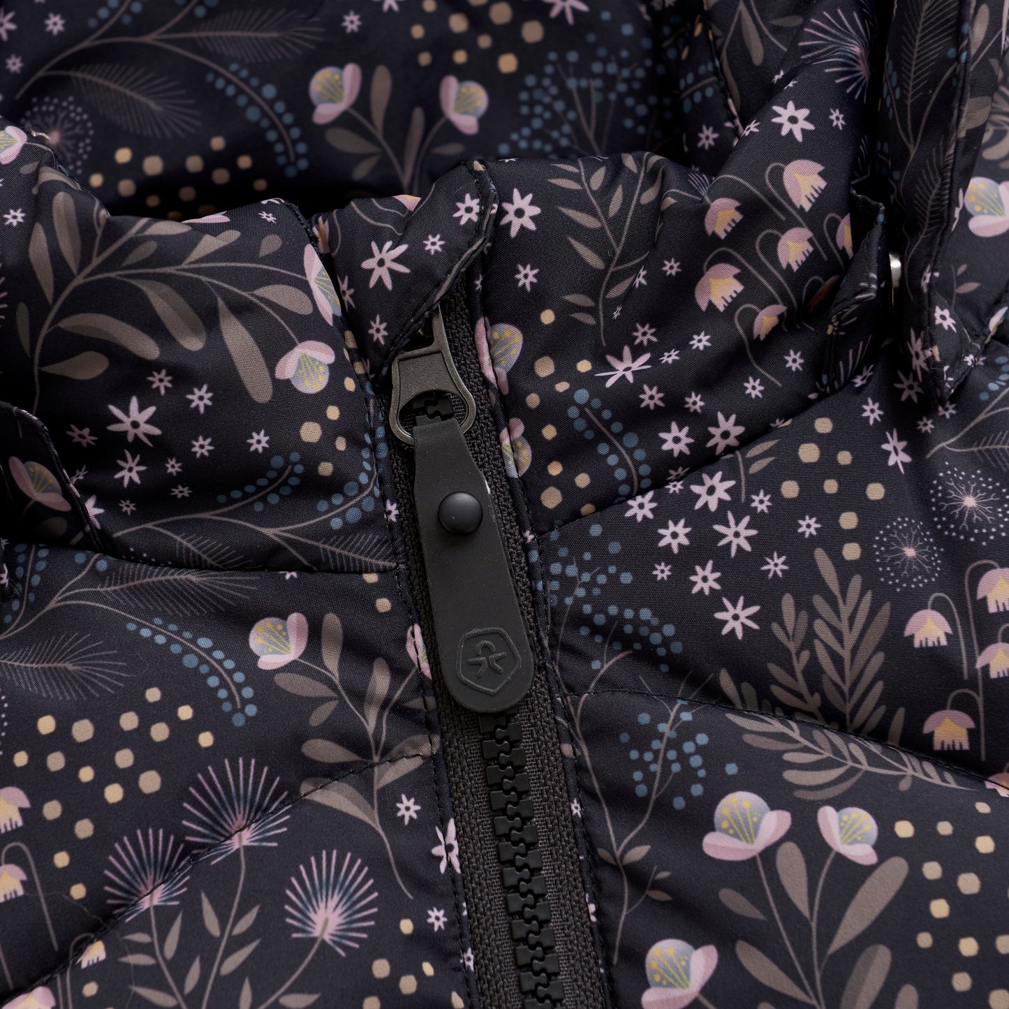 Color Kids Jacket - Quilt, Long & All Over Print - 6Y