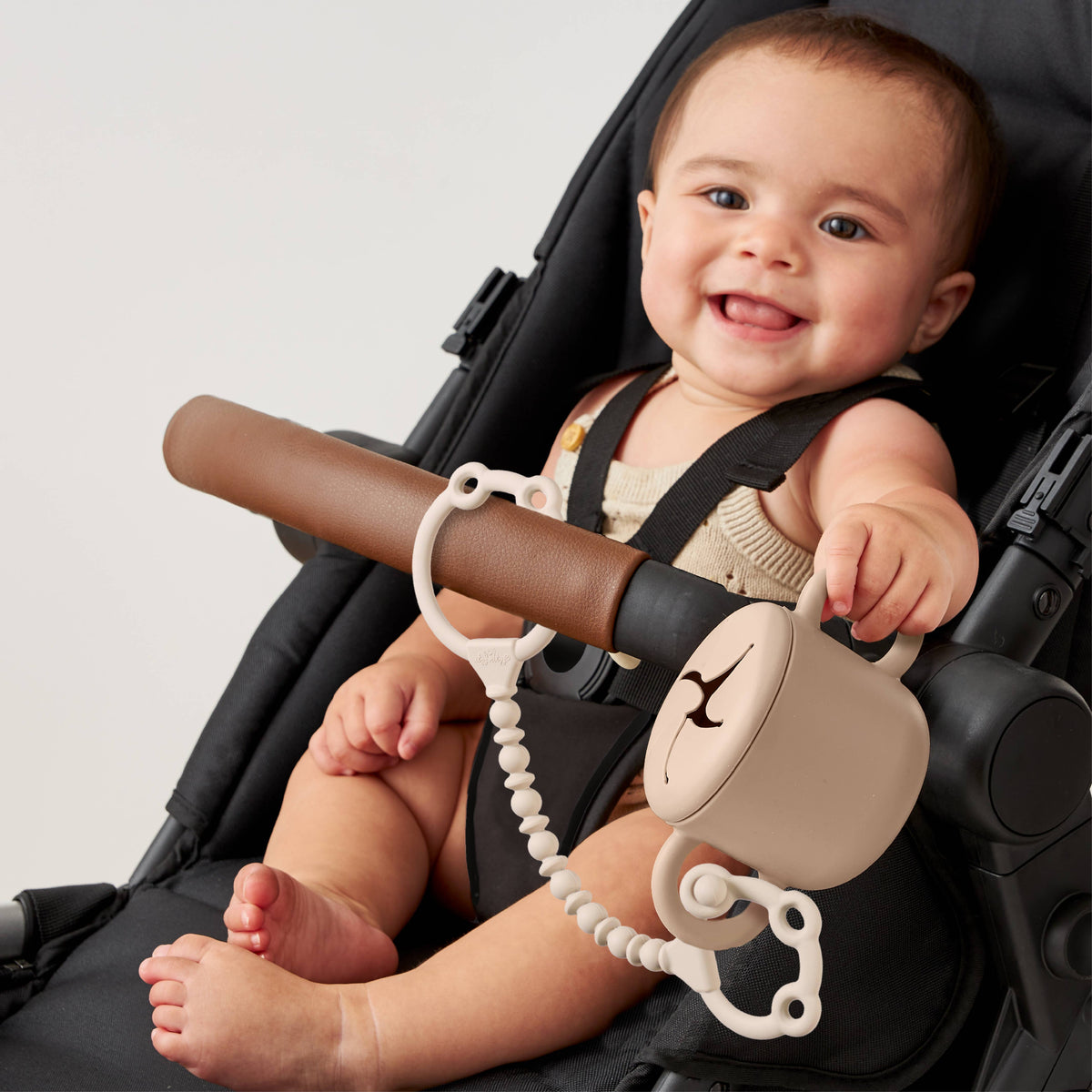 Itzy Ritzy Canada - *NEW* Itzy Strap Pack™ - Toy and Snack Cup Strap