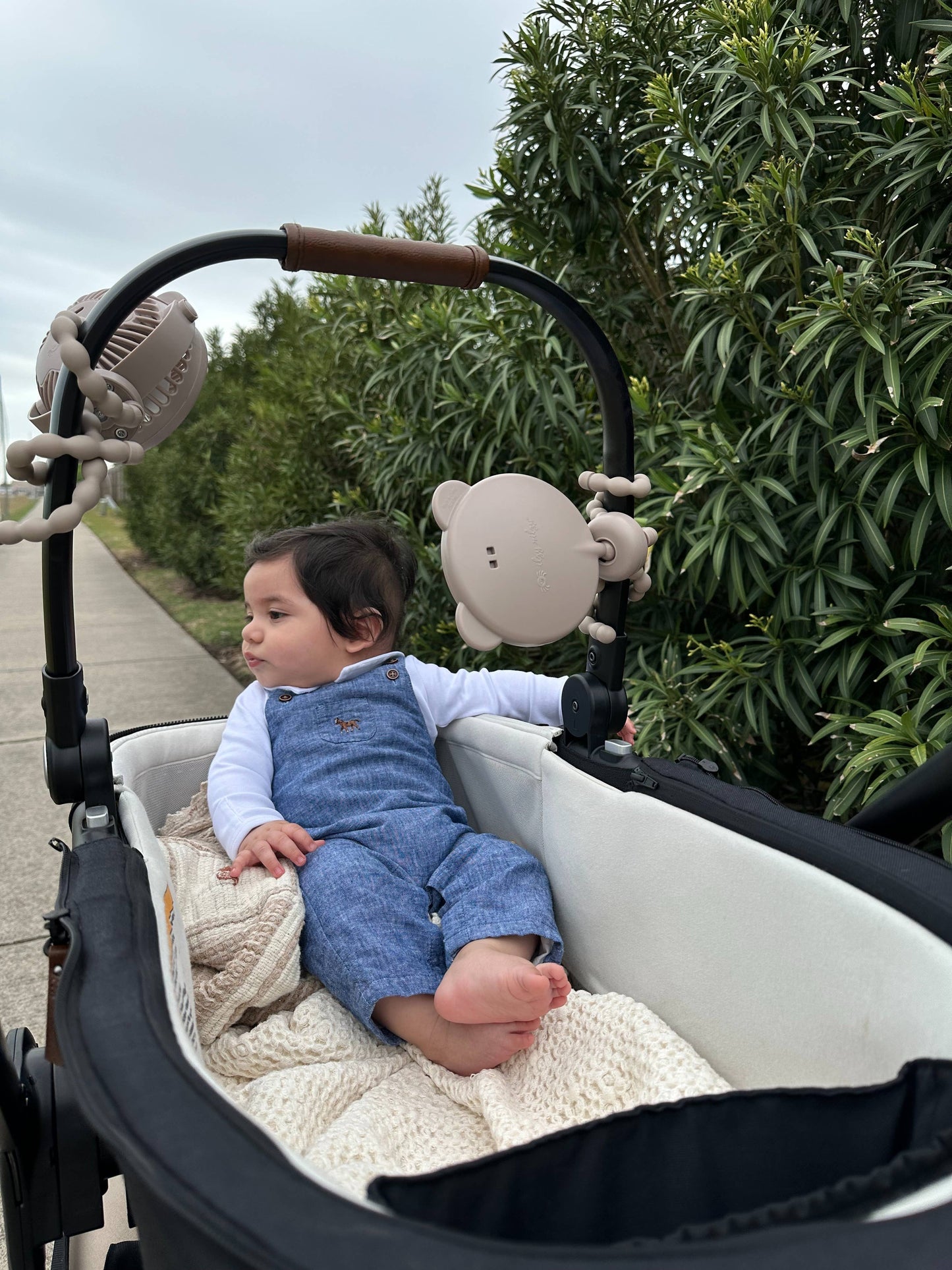 Itzy Ritzy - Itzy Peek Stroller Mirror
