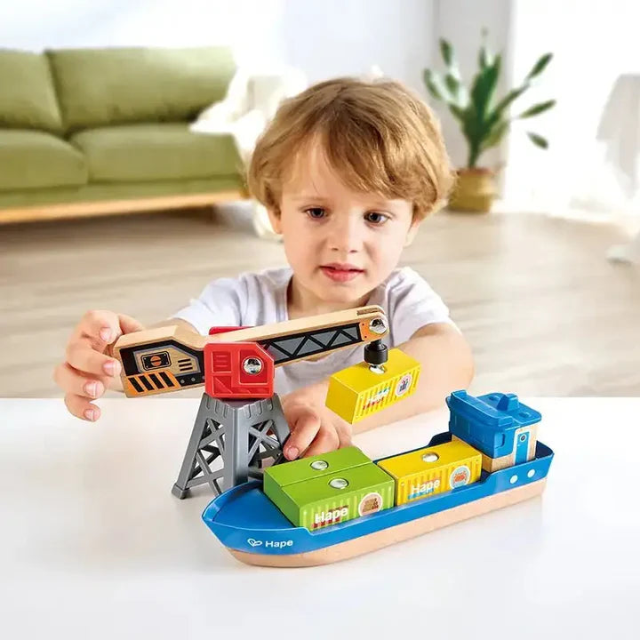 Hape - Cargo Ship & Crane