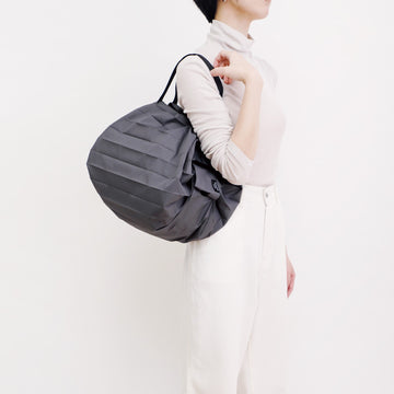 Shupatto Bag - One-Pull Foldable Bag - Sumi (Medium)