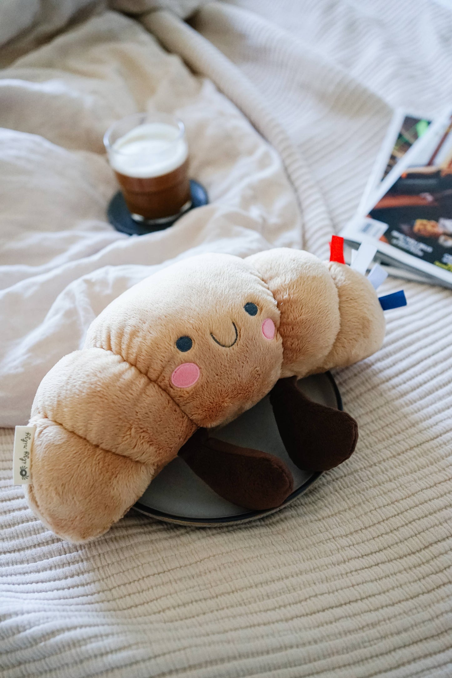 Itzy Ritzy - Sweetie Snuggles™ Plush: Strawberry