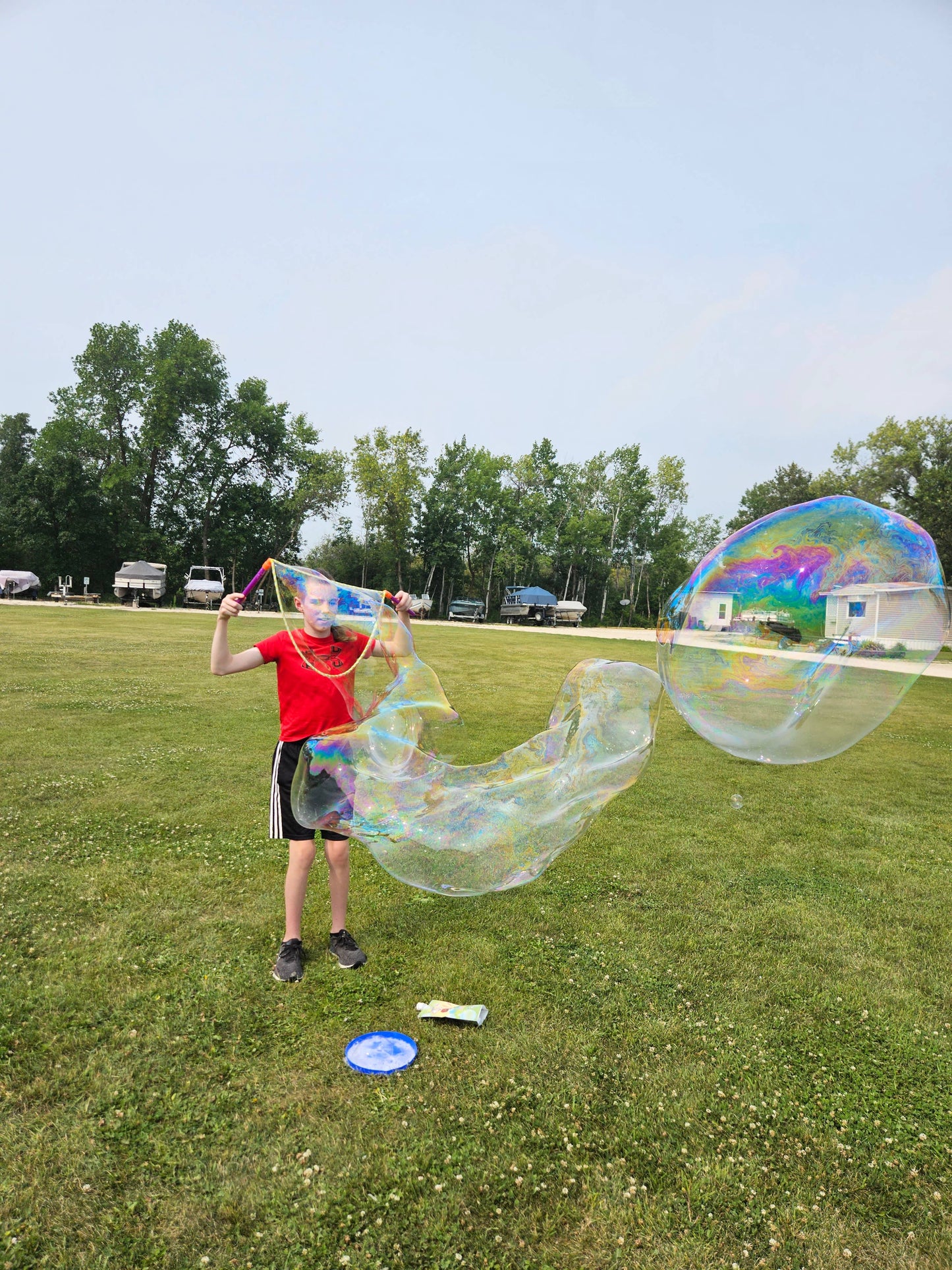 Wishbone Products - Giant Bubble Wand Kit with 16oz solution