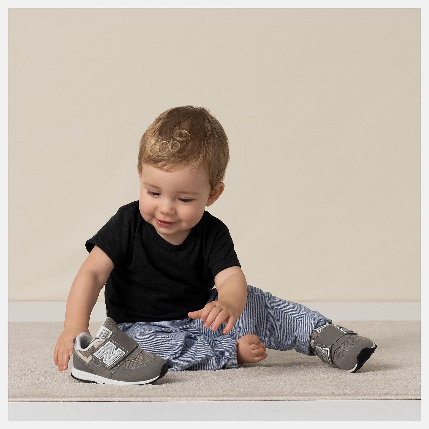 New Balance -574 NEW-B Hook & Loop - RAIN CLOUD (Sandard Width)