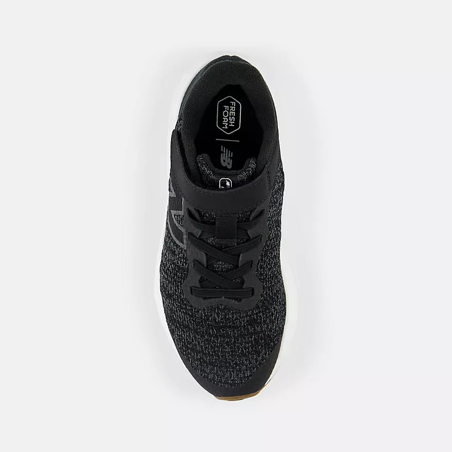 New Balance - Fresh Foam Arishi v4 Bungee Lace with Top Strap - Black