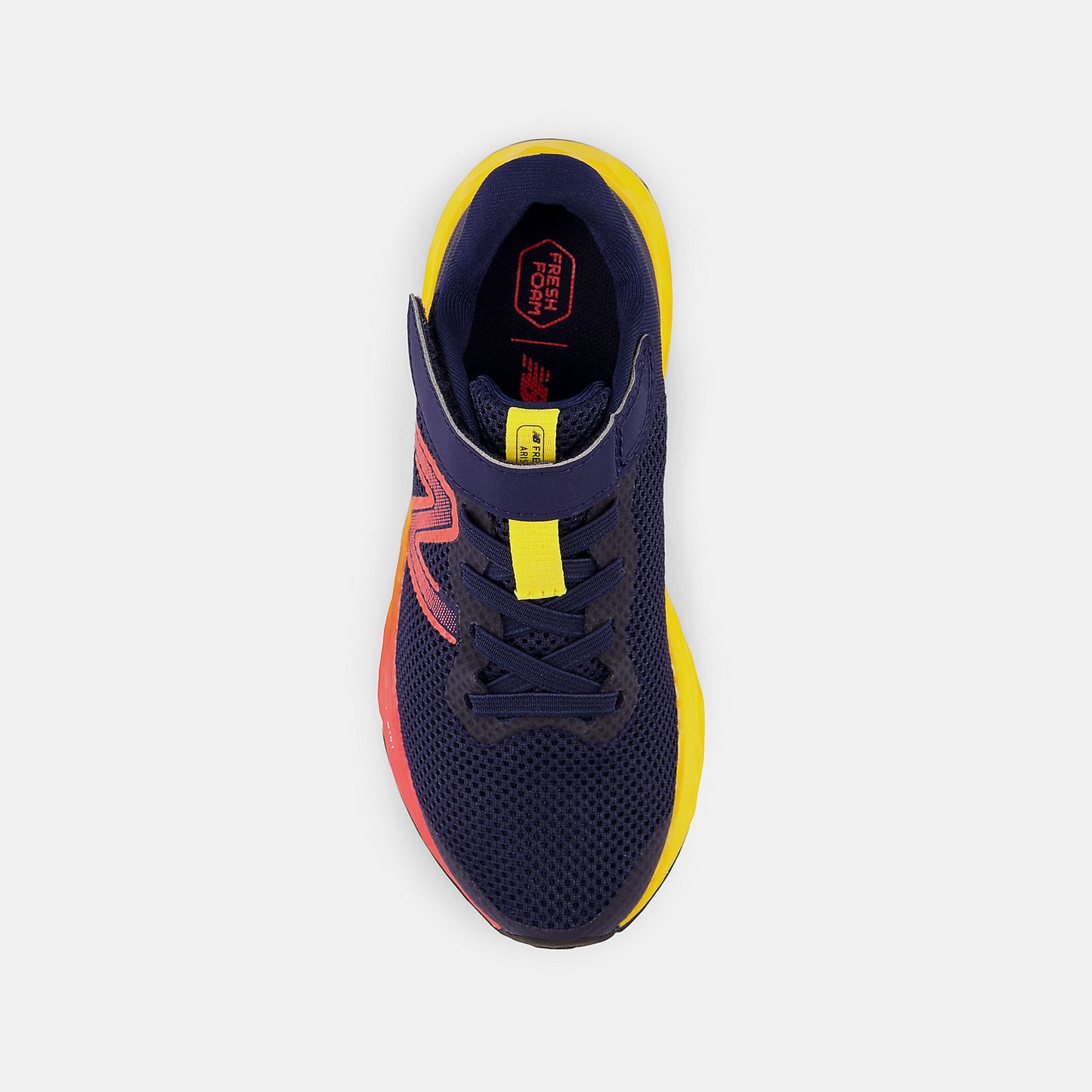 New Balance - Fresh Foam Arishi v4 Bungee Lace with Top Strap - TEAM NAVY